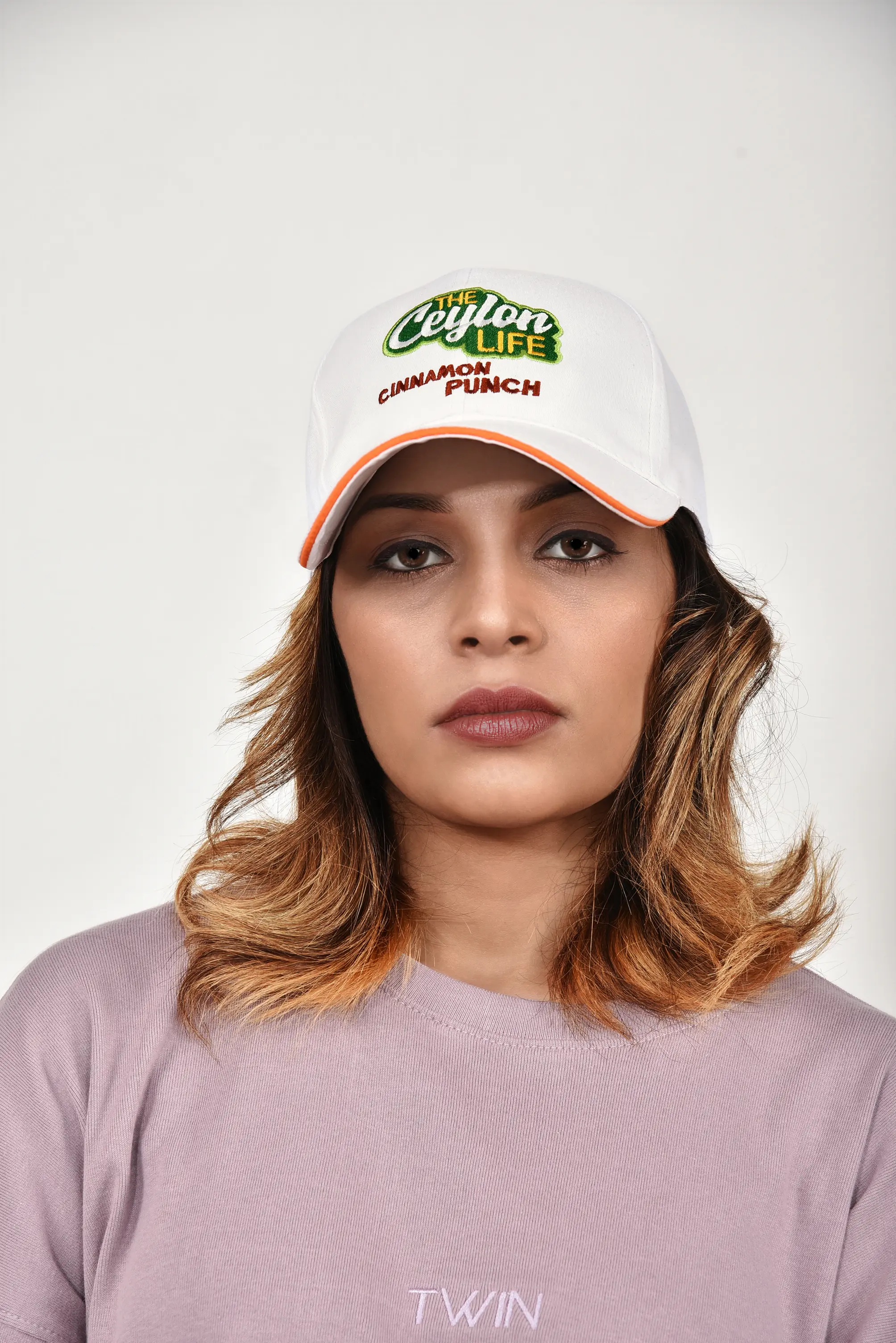 Caps